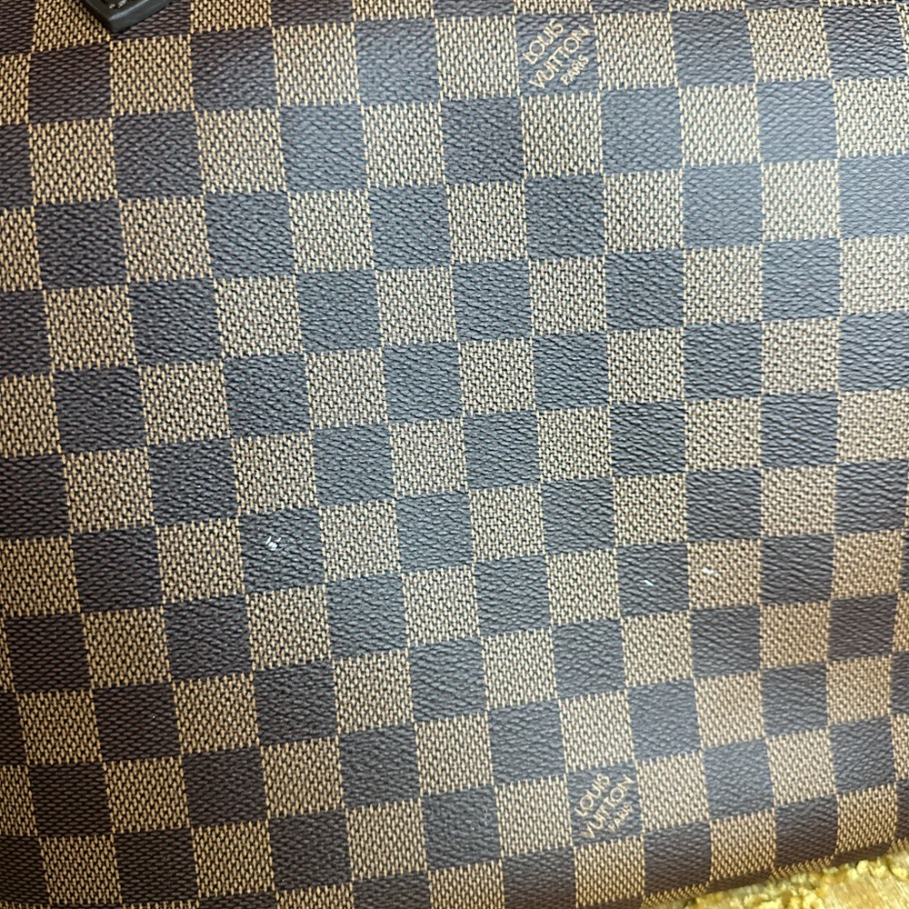 Louis Vuitton MM neverfull